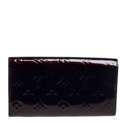 مملوكة مسبقًا Louis Vuitton Amarante Monogram Vernis Sarah Wallet