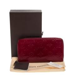 مملوكة مسبقًا Louis Vuitton Pomme D’amour Monogram Vernis Zip Around Wallet