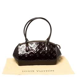 Pre Owned حقيبة لوي فيتون شيروود مونوغرام لامع أحمر داكن