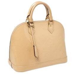 مملوكة مسبقًا حقيبة لوي فيتون ألما فيرنيه مونوغرامي دون صغيرة