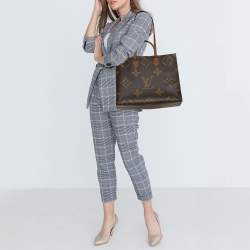 Pre Owned Louis Vuitton Reverse Monogram Canvas Giant Onthego GM Bag