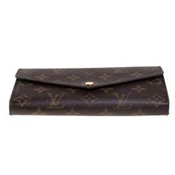 مملوكة مسبقًا Louis Vuitton Monogram Canvas Sarah Wallet