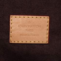 مملوكة مسبقًا Louis Vuitton Monogram Canvas Pochette Metis Bag