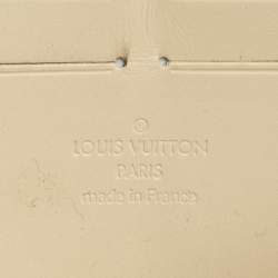 Pre Owned Louis Vuitton Blanc Corail Monogram Vernis Zippy Wallet