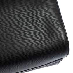 Pre Owned Louis Vuitton Black Epi Leather Speedy 25 Bag