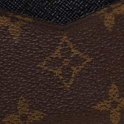 Pre Owned حافظة بطاقات لوي فيتون نيو بورت كارتس كانفاس مونوغرامي ماكاسار 