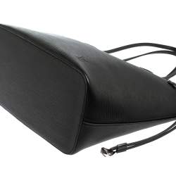 Pre Owned حقيبة لوي فيتون نيفرفول جلد أيبي أسود MM