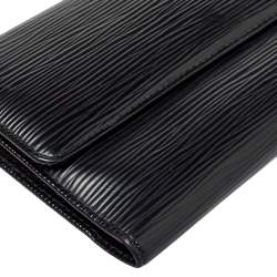 مملوكة مسبقًا Louis Vuitton Black Epi Porte Tresor International Long Wallet