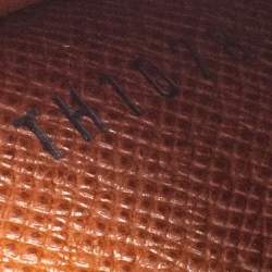 مملوكة مسبقًا Louis Vuitton Monogram Canvas Porte-Tresor International Wallet