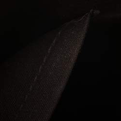 مملوكة مسبقًا حقيبة  لوي فيتون ألما جلد لامع مونوغرامي أحمر داكن