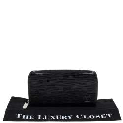 مملوكة مسبقًا محفظة لوي فيتون "زيبي" جلد إيبي أسود اليكتريك
