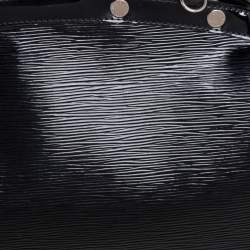 مملوكة مسبقًا Louis Vuitton Black Electric Epi Leather Brea MM Bag