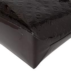 مملوكة مسبقًا حقيبة لوي فيتون ويلشاير إم إم جلد لامع مونوغرامي عنابي