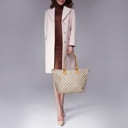 مملوكة مسبقًا Louis Vuitton Damier Azur Canvas Neverfull MM Bag