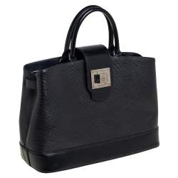 مملوكة مسبقًا حقيبة لوي فيتون ميرابو  جلد إيبي اليكتريك أسود GM