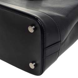 مملوكة مسبقًا حقيبة لوي فيتون ميرابو  جلد إيبي اليكتريك أسود GM