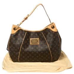 مملوكة مسبقًا حقيبة لوي فيتون غاليرا كانفاس مونوغرامي GM