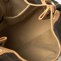 مملوكة  مسبقًا حقيبة لوي فيتون غاليرا كانفاس مونوغرامي GM