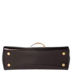 مملوكة مسبقًا Louis Vuitton Amarante Monogram Vernis Brea MM Bag