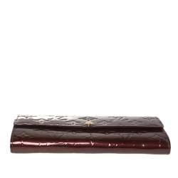 مملوكة مسبقًا Louis Vuitton Rouge Fauviste Monogram Vernis Leather Sarah Wallet
