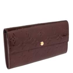 مملوكة مسبقًا Louis Vuitton Rouge Fauviste Monogram Vernis Leather Sarah Wallet