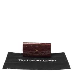 مملوكة مسبقًا Louis Vuitton Rouge Fauviste Monogram Vernis Leather Sarah Wallet