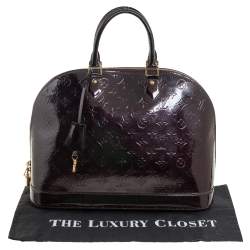 Pre Owned حقيبة لوي فيتون ألما جلد مونوغرامي لامع عنابي كبيرة