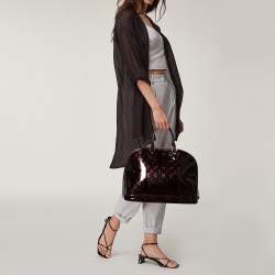 مملوكة مسبقًا Louis Vuitton Amarante Monogram Vernis Alma GM Bag