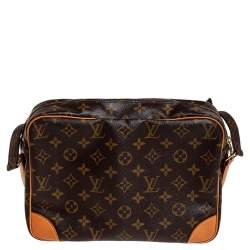 مملوكة مسبقًا Louis Vuitton Monogram Canvas Nile Bag