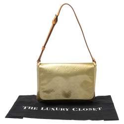 مملوكة مسبقًا حقيبة لوي فيتون ثومبسون ستريت جلد لامع مونوغرامي ليموني