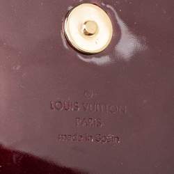 مملوكة مسبقًا حقيبة كلتش لوي فيتون سوبي جلد لامع عنابي