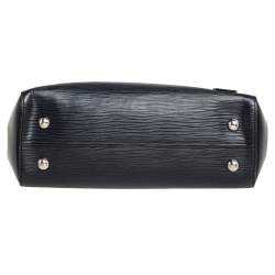 مملوكة مسبقًا Louis Vuitton Black Epi Leather Cluny MM Bag