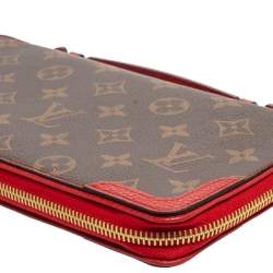 مملوكة مسبقًا Louis Vuitton Red Monogram Canvas Daily Organizer