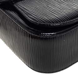 مملوكة مسبقًا Louis Vuitton Black Electric Epi Leather Sobe Clutch