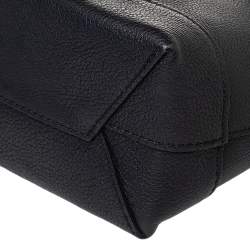 مملوكة مسبقًا Louis Vuitton Black Leather Lockme Backpack Mini