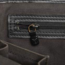 مملوكة مسبقًا Louis Vuitton Black Epi Leather Sac Plat PM Bag