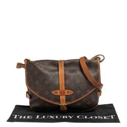 مملوكة مسبقًا حقيبة لوي فيتون ساومور كانفاس مونوغرامية 30