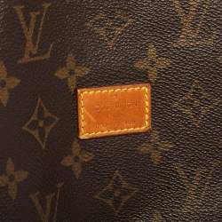 مملوكة مسبقًا حقيبة لوي فيتون ساومور كانفاس مونوغرامية 30