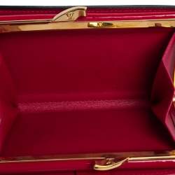 مملوكة مسبقًا محفظة لوي فيتون بورت فيل فينواز فيرنيه مونوغرامي روز بوب