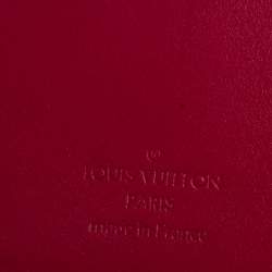 مملوكة مسبقًا محفظة لوي فيتون بورت فيل فينواز فيرنيه مونوغرامي روز بوب