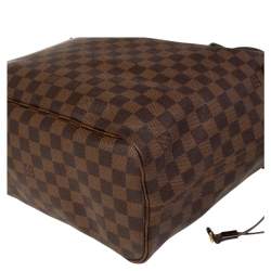 Louis Vuitton Damier Ebene Canvas Neverfull MM Bag