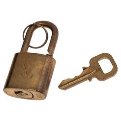 مملوكة مسبقًا Louis Vuitton Monogram Canvas Keepall 55 bag