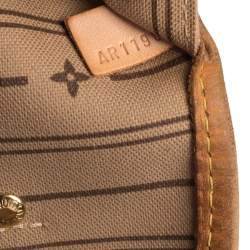 Louis Vuitton Monogram Canvas Neverfull MM Bag
