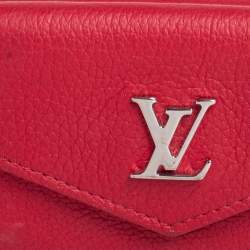 مملوكة مسبقًا Louis Vuitton Red Leather Lockmini Wallet