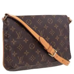 Pre Owned Louis Vuitton Monogram Musette Tango Short Strap Bag