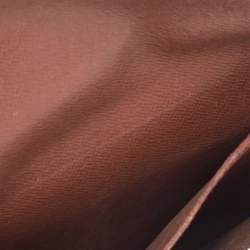 مملوكة مسبقًا Louis Vuitton Monogram Canvas Double Rabat Pochette