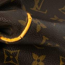مملوكة مسبقًا حقيبة لوي فيتون كيبال باندوليير كانفاس مونوغرامي 50
