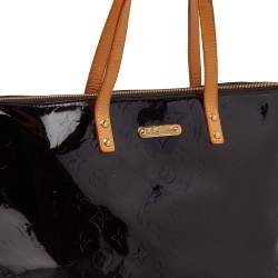 مملوكة مسبقًا Louis Vuitton Amarante Monogram Vernis Bellevue GM Bag