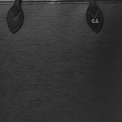 Pre Owned Louis Vuitton Black Epi Leather Neverfull MM Bag