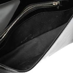 مملوكة مسبقًا حقيبة كلتش لوي فيتون سوب جلد إيبي أسود إليكتريك